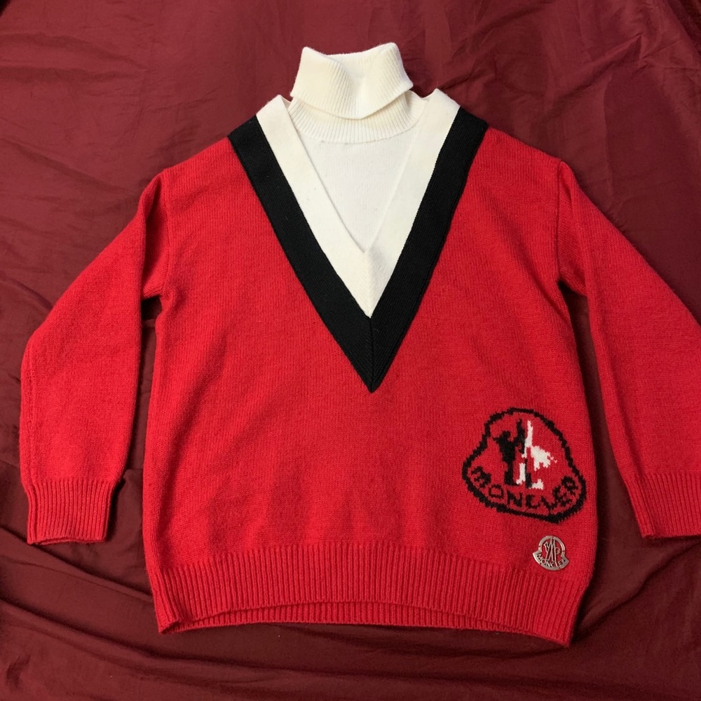 MONCLER GAMME ROUGE Tricolor Logo Turtleneck (S)